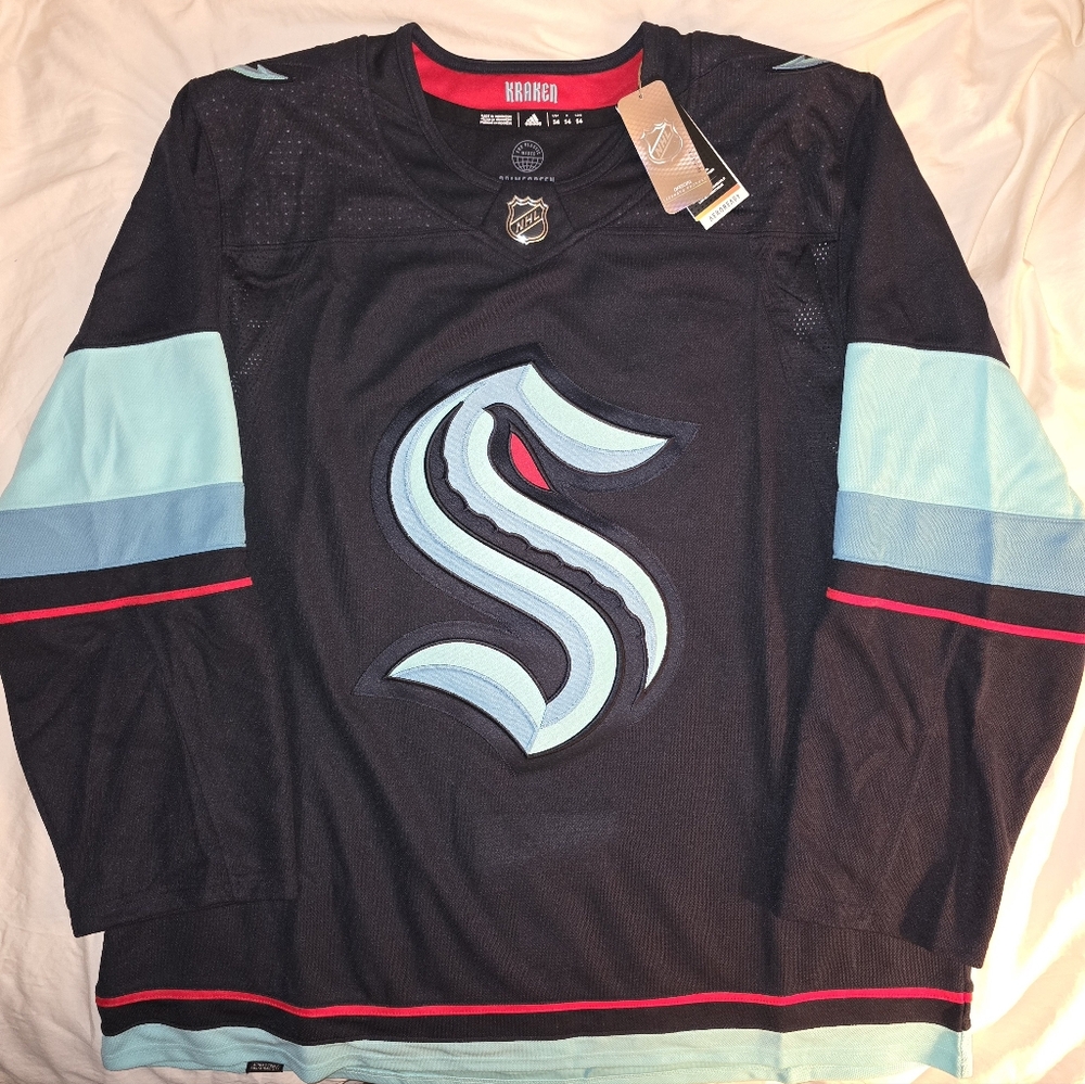 BNWT Kraken Jersey